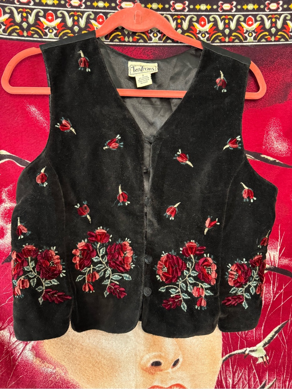 vintage 90s Tantrums Black Velvet Embroidered Rose Floral Vest